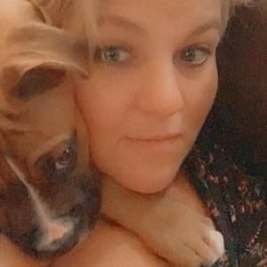 Meet your Posher, Charissa